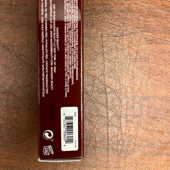 Wander Beauty Flash Focus Hydrating Foundation Stick Tan - Picture 4 of 12